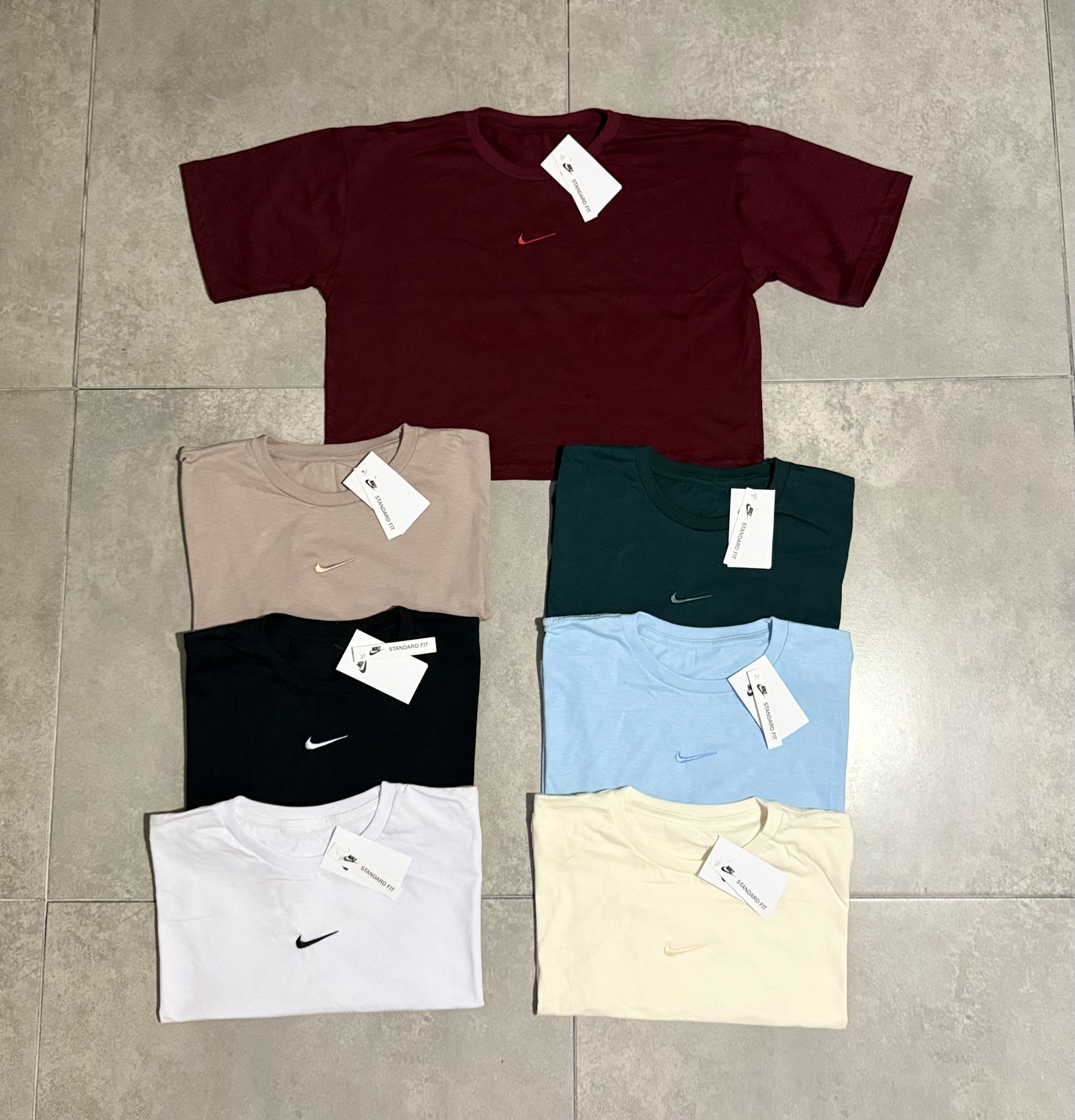 Remeras Crop top Bordadas